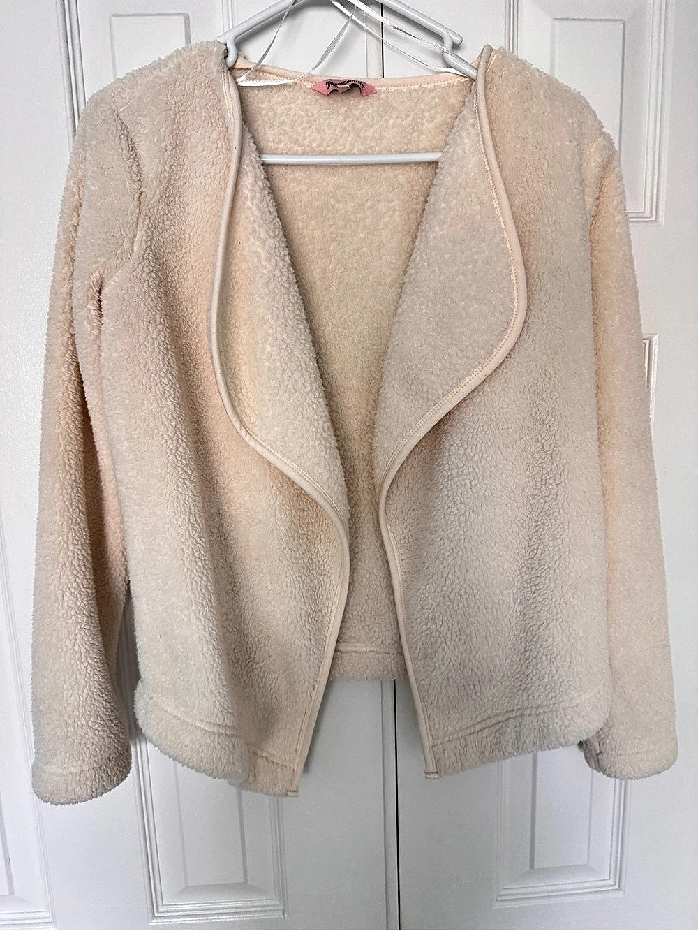 Juicy Couture Fleece Jacket in Cream Size XS Like New